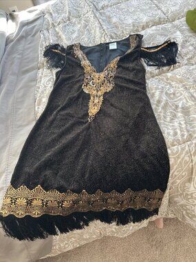FLAPPER  BLACK /GOLD DRESS
